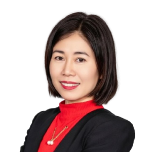 Rose Truong, real estate agent Brisbane, smiling professional headshot